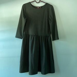 US size 6 green asos dress quarter sleeve stretchy waist full skirt